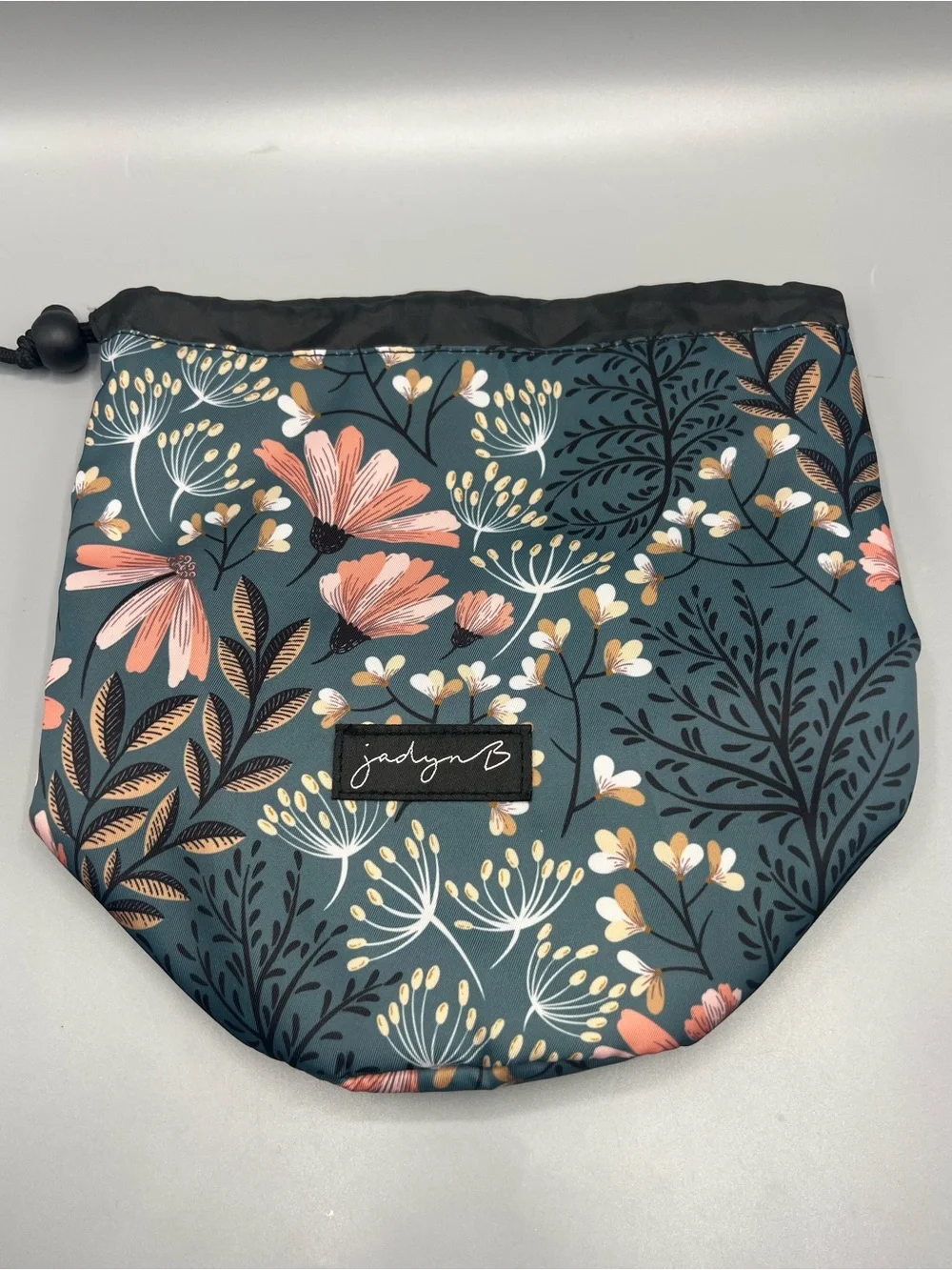 Jadyn B Cosmetic Cinch Bag
